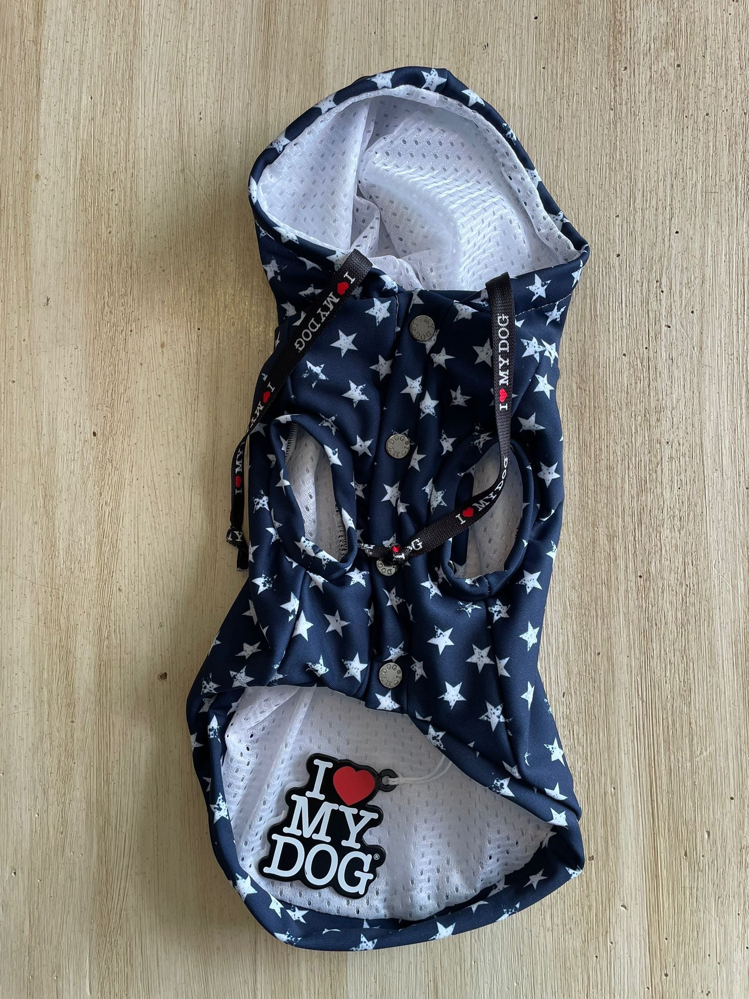 Interno felpa per cani in tessuto traspirante – dettaglio comfort